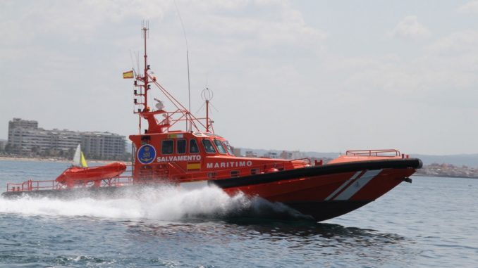 Flüchtlingsboot vor Lanrazote