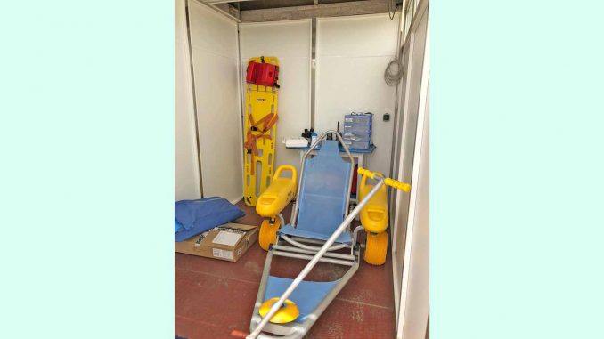 Neues-Material-für-die-Rettungstürme-in-Pajara