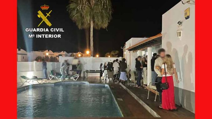 Illegale-Party-in-Corralejo