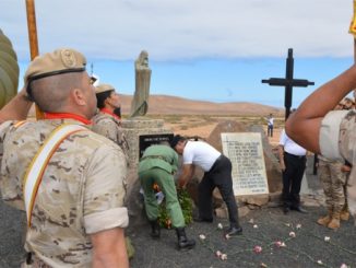 Gedenkfeier Fallschirmspringer Fuerteventura