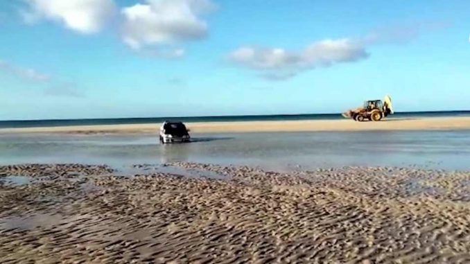 Warum-man-auf-Fuerteventura-nicht-am-Strand-fahren-sollte_Moment(2)