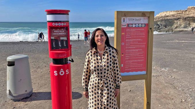 Totems-Strand-Pajara