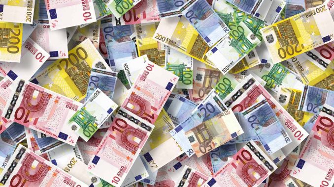 Rezeptionschef-Fuerteventura-veruntreut-Geld