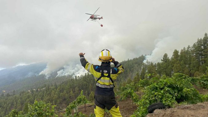 Waldbrand La Palma Wolken Rauch 1